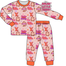 Load image into Gallery viewer, “Boujee Monkey” Lounge Set 21-45 BUSINESS DAYS - Due By 12/15 (PRE ORDER)
